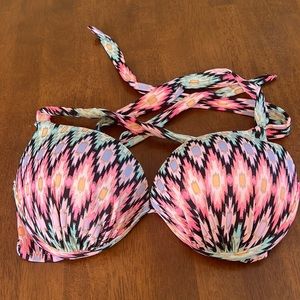 Victoria’s Secret Swim top 36B push up